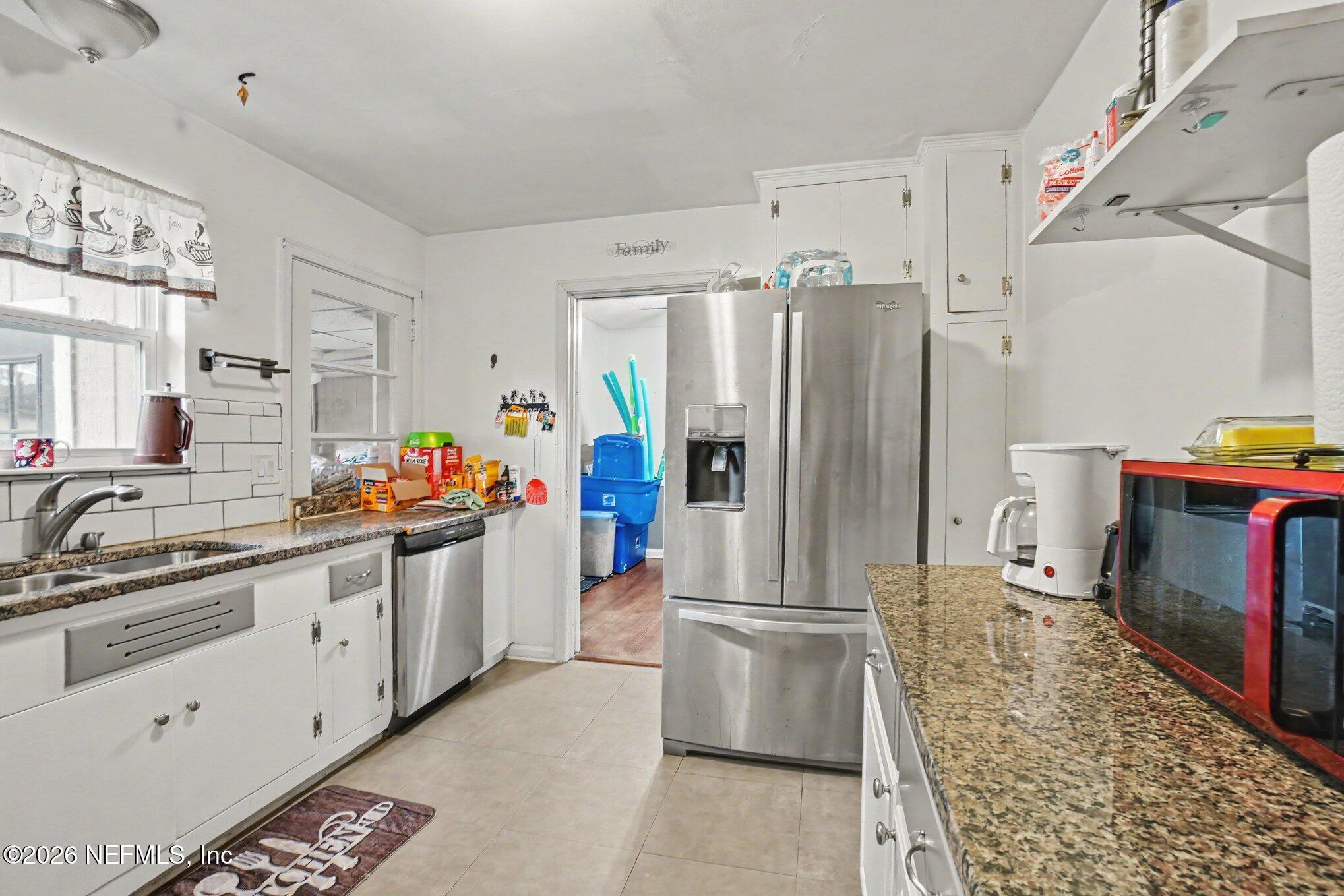 4626 Burgundy Road North Jacksonville, FL 32210 - Photo 7 of 21 013_file_5426