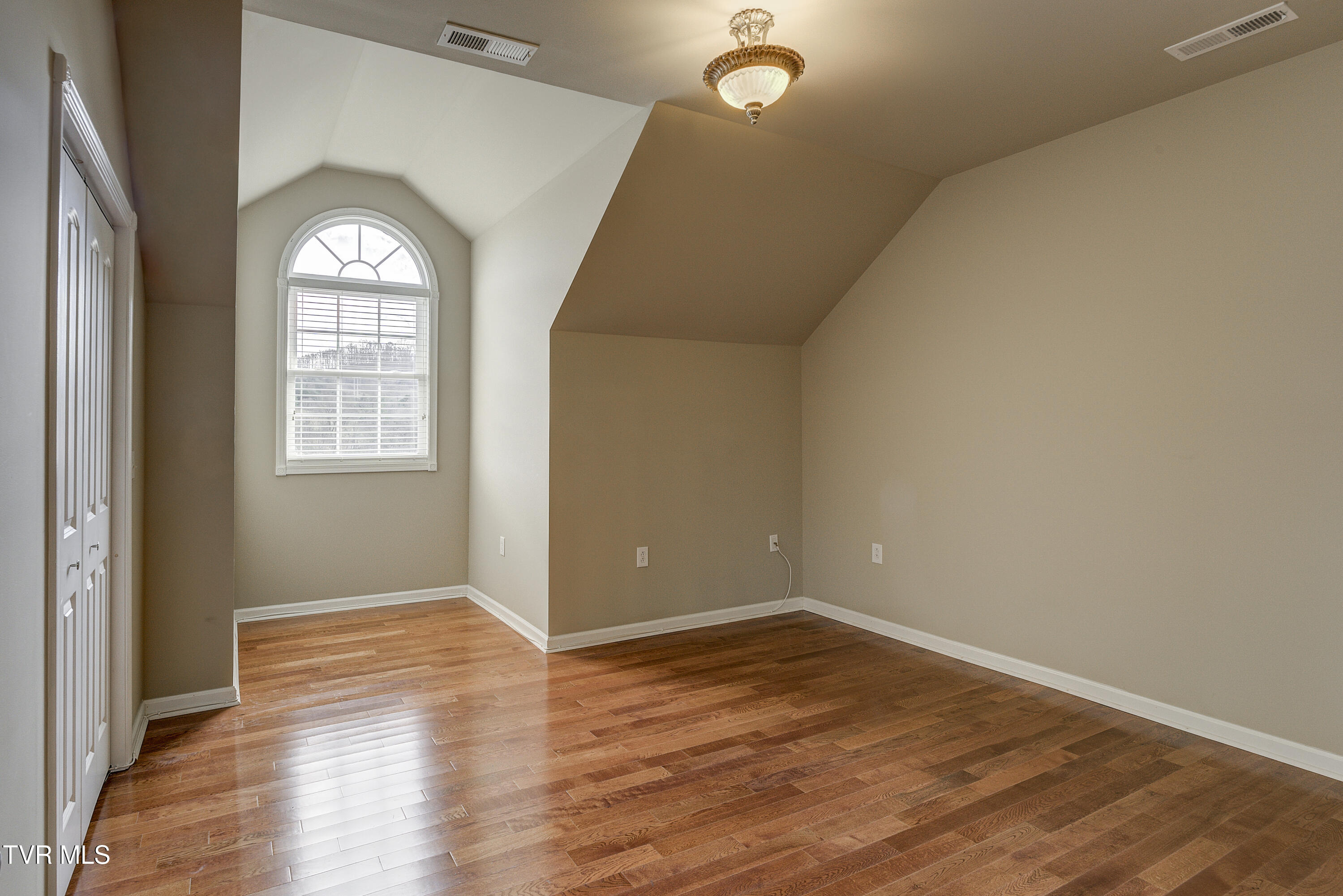 2272 Bullock Hollow Road Bristol, TN 37620 - Photo 47 of 91 Bedroom 2