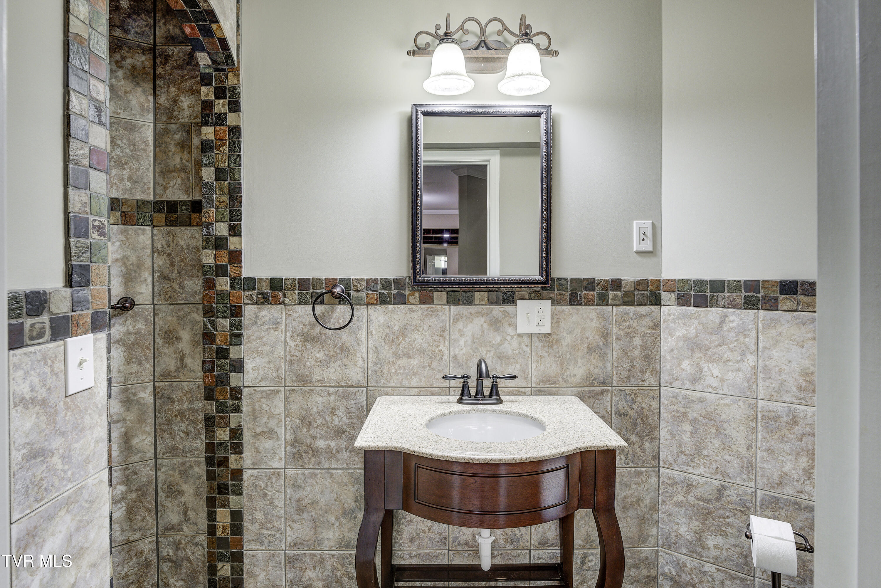 2272 Bullock Hollow Road Bristol, TN 37620 - Photo 66 of 91 Bathroom 3