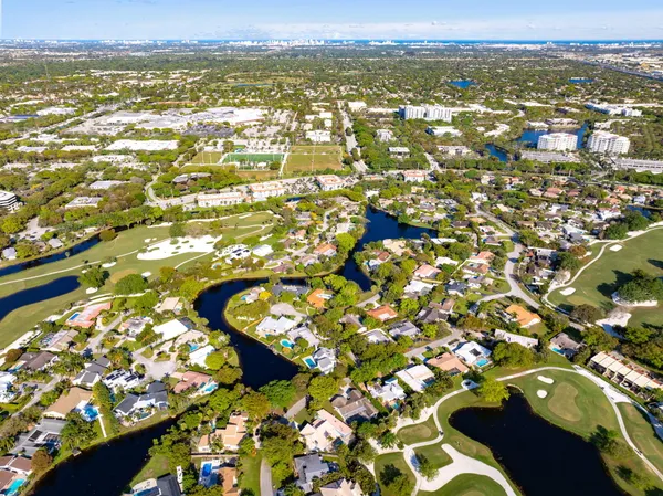 $849,000 | 8730 Lake Dasha Terrace, Plantation, FL 33324