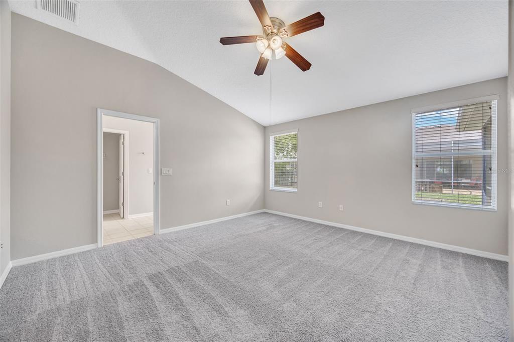 6337 Bridgecrest Drive Lithia, FL 33547 - Photo 11 of 24