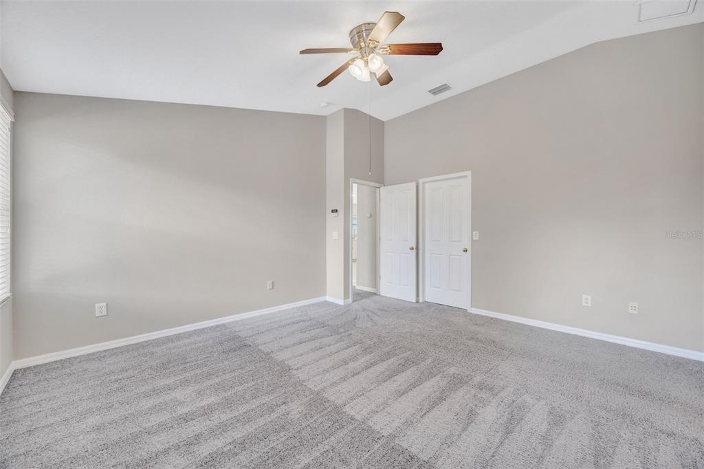 6337 Bridgecrest Drive Lithia, FL 33547 - Photo 12 of 24