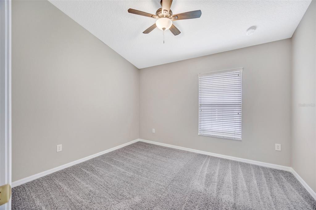 6337 Bridgecrest Drive Lithia, FL 33547 - Photo 17 of 24