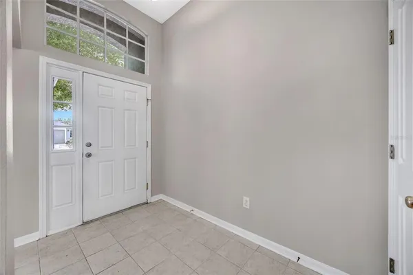 $405,000 | 6337 Bridgecrest Drive, Lithia, FL 33547