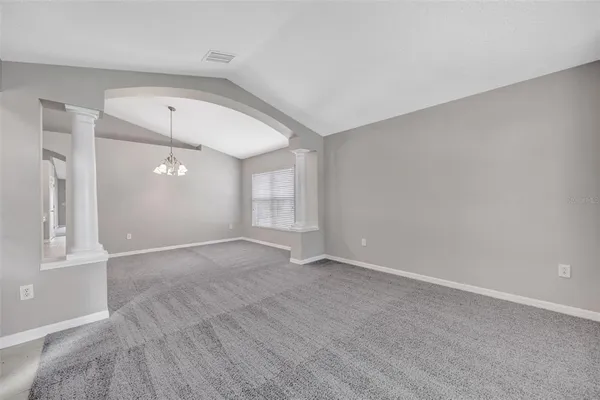 $405,000 | 6337 Bridgecrest Drive, Lithia, FL 33547