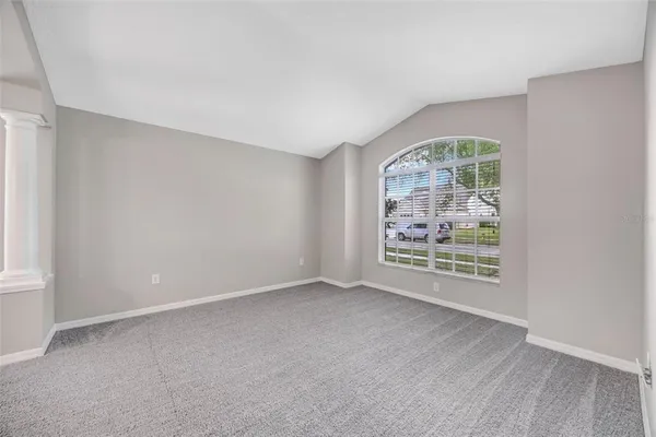 $405,000 | 6337 Bridgecrest Drive, Lithia, FL 33547