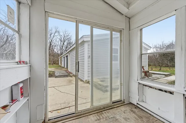 $449,900 | 6N879 Dunham Road, Wayne, IL 60184