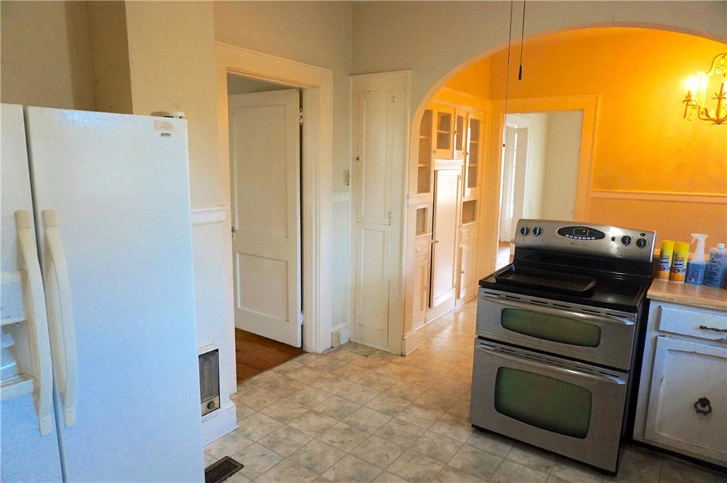213 3rd Street Southeast Conover, NC 28613 - Photo 15 of 32 Gallery Image 15