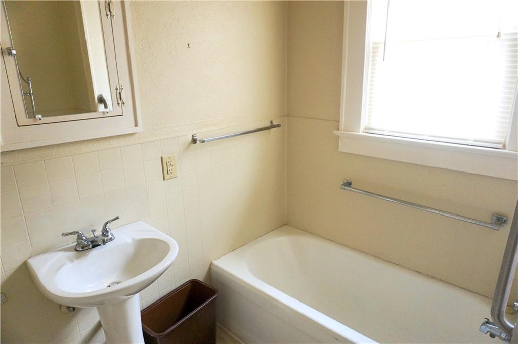213 3rd Street Southeast Conover, NC 28613 - Photo 18 of 32 Gallery Image 18