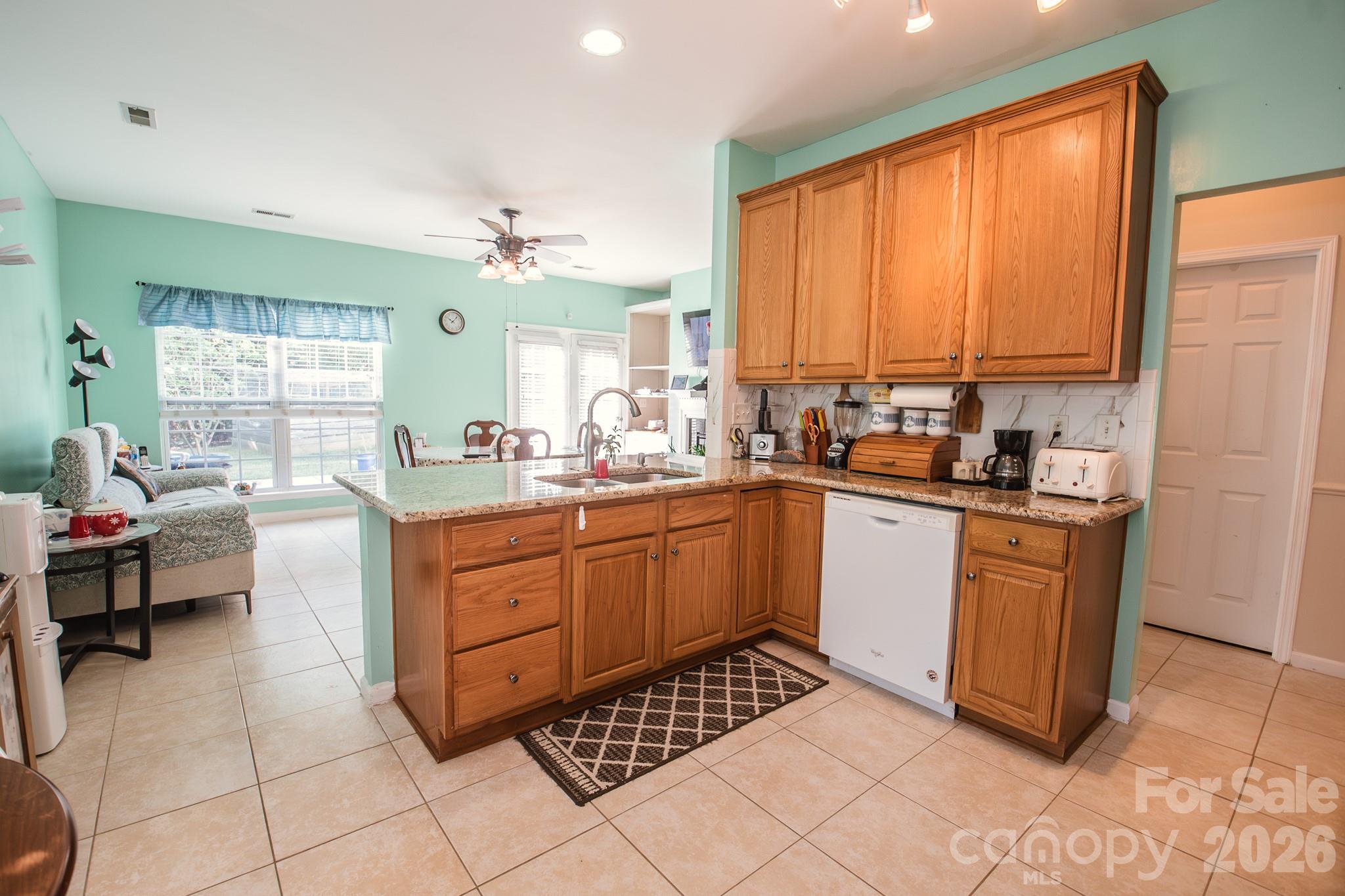 3615 Darlington Road, Unit 30 Matthews, NC 28105 - Photo 6 of 32