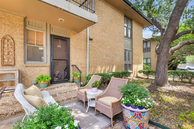 $289,000 | 10763 Villager Road, Unit A, Dallas, TX 75230