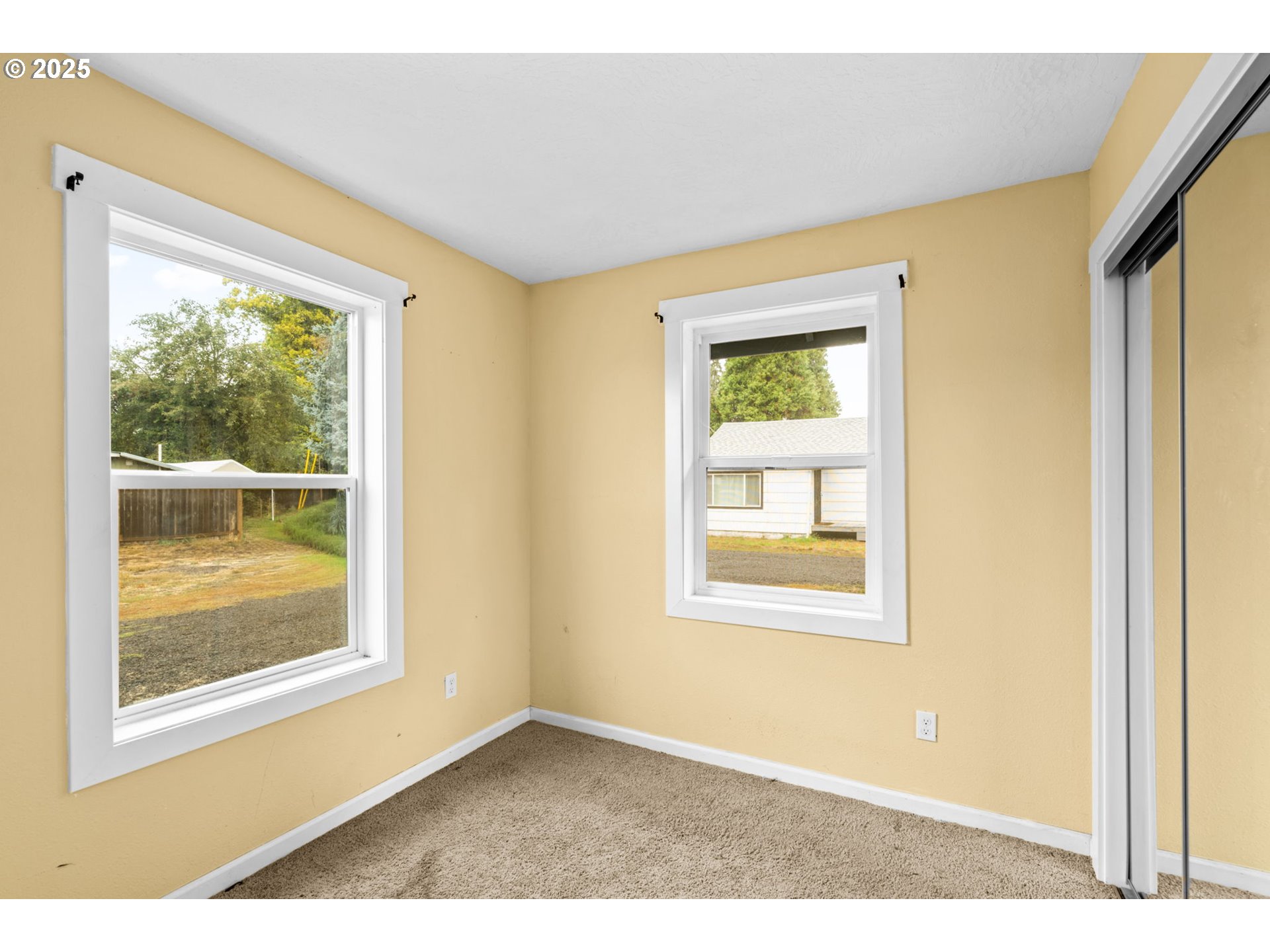 3361 Elliot Lane Springfield, OR 97478 - Photo 16 of 25