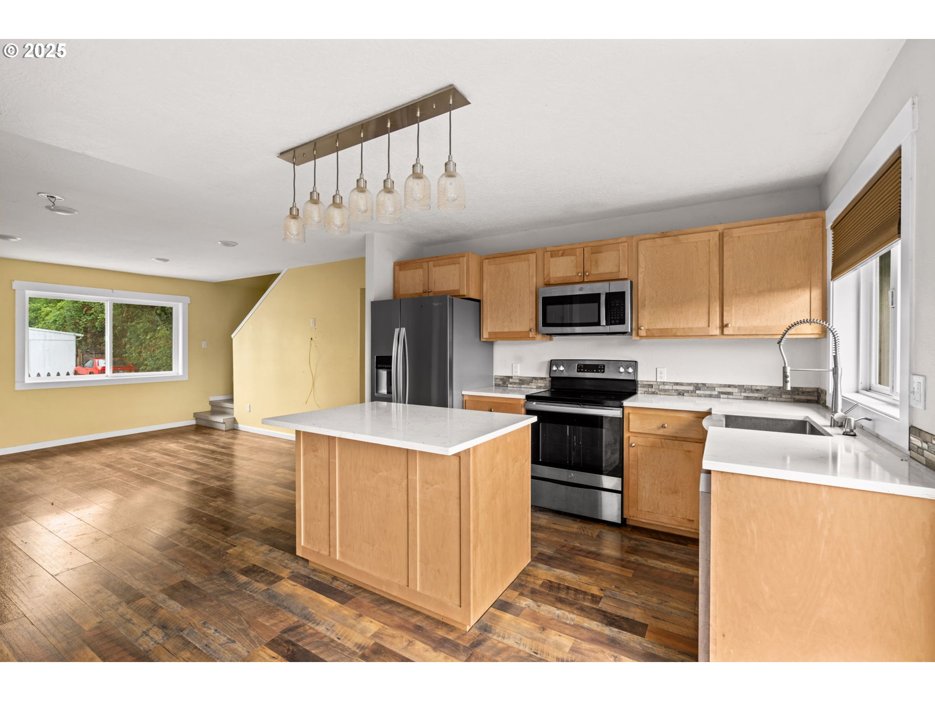 3361 Elliot Lane Springfield, OR 97478 - Photo 7 of 25