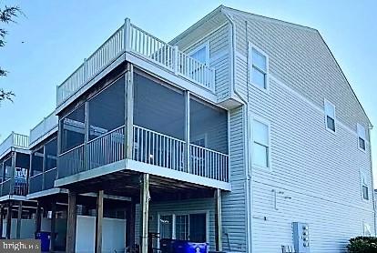 23539 Devonshire Road, Unit 75 Millsboro, DE 19966 - Photo 2 of 16 Rear of Home w/Spacious Screen Porch & Balcony