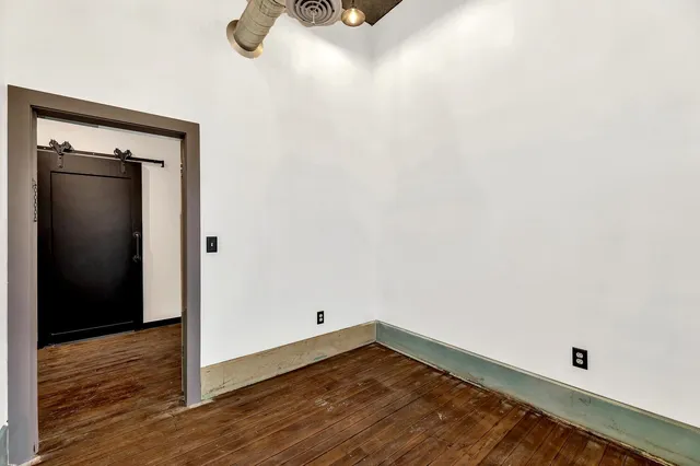 $95,000 | 1513 G Road, Cedar Point, KS 66843