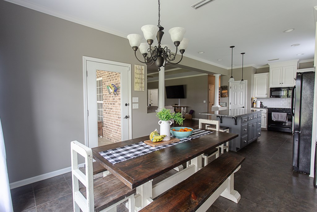 823 Pepperridge Road Dothan, AL 36301 - Photo 7 of 20