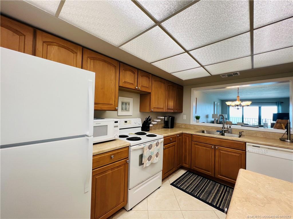 9400 South Ocean Drive, Unit 1003B Jensen Beach, FL 34957 - Photo 7 of 64