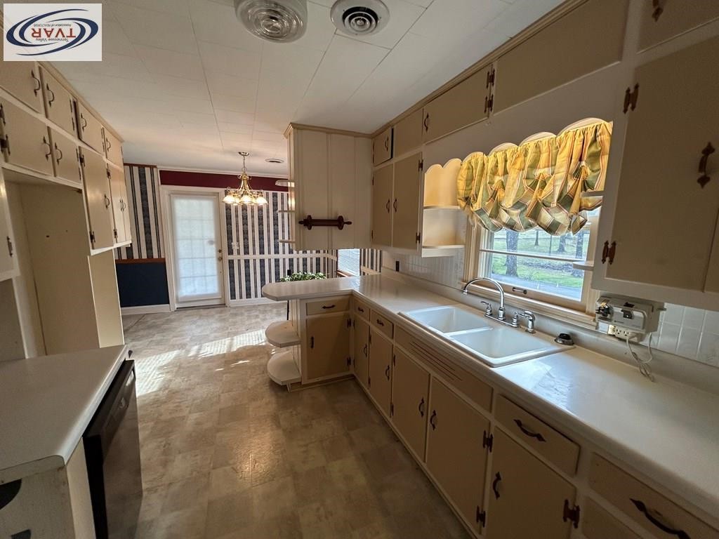 145 Butler School Road Bruceton, TN 38317 - Photo 11 of 21 Gallery Image 11