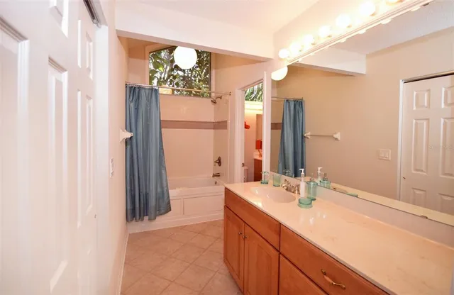$3,700 | 231 Southampton Lane, Unit 277, Venice, FL 34293