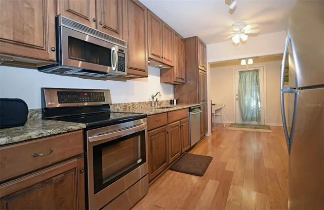 $3,700 | 231 Southampton Lane, Unit 277, Venice, FL 34293