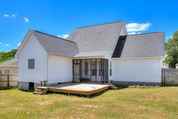 $2,350 | 929 Sawbuck Way, Evans, GA 30809