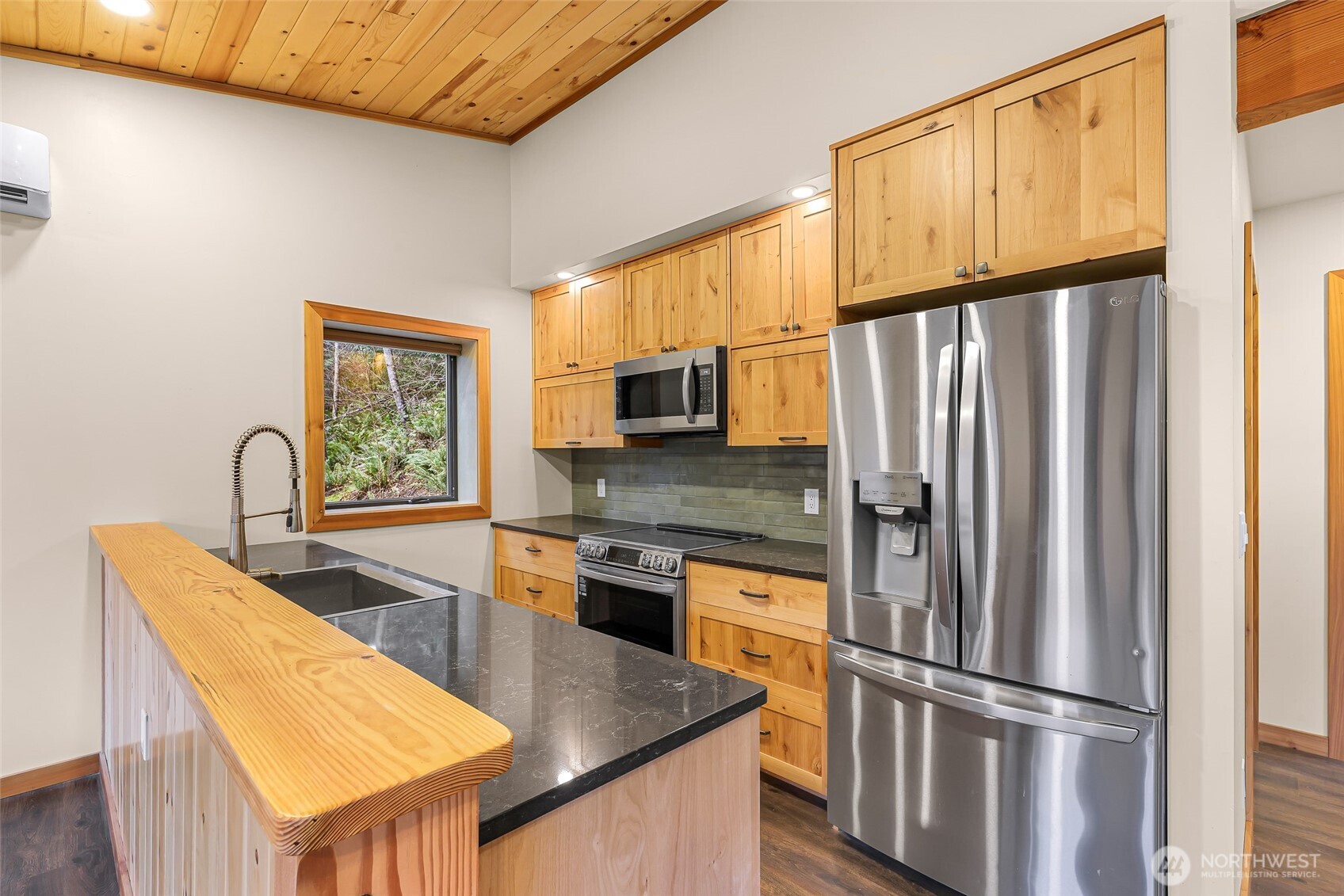 1693 Pebble Beach Trail Bellingham, WA 98226 - Photo 12 of 33
