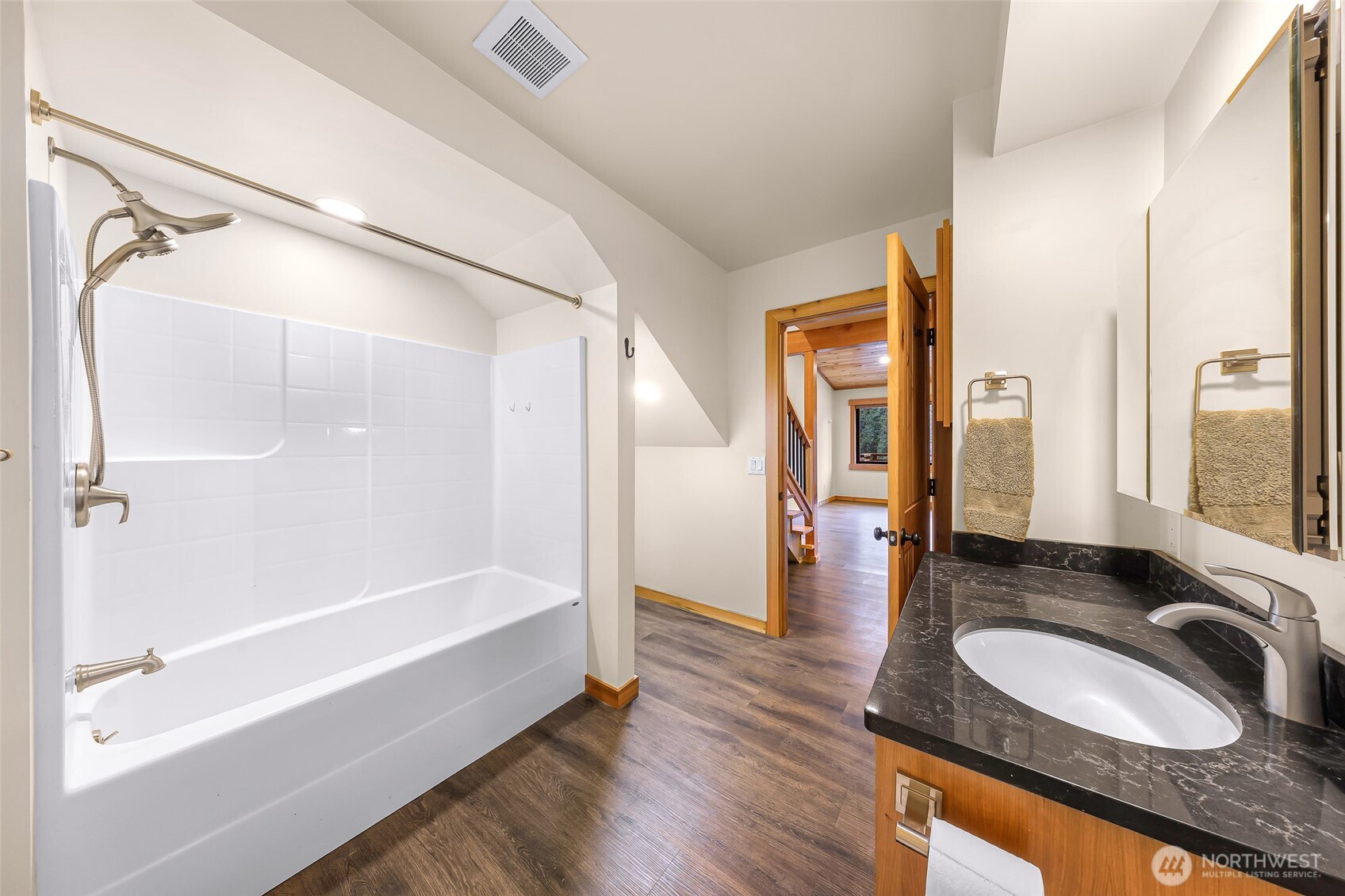 1693 Pebble Beach Trail Bellingham, WA 98226 - Photo 16 of 33