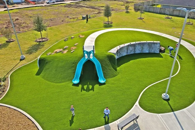 $2,100 | 3012 Gunnersbury Drive, Houston, TX 77047