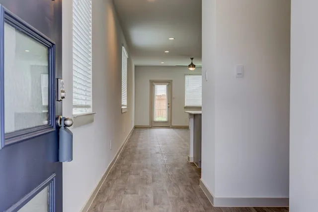 $2,100 | 3012 Gunnersbury Drive, Houston, TX 77047