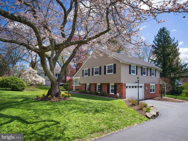 $1,050,000 | 93 Hillside Road, Wayne, PA 19087