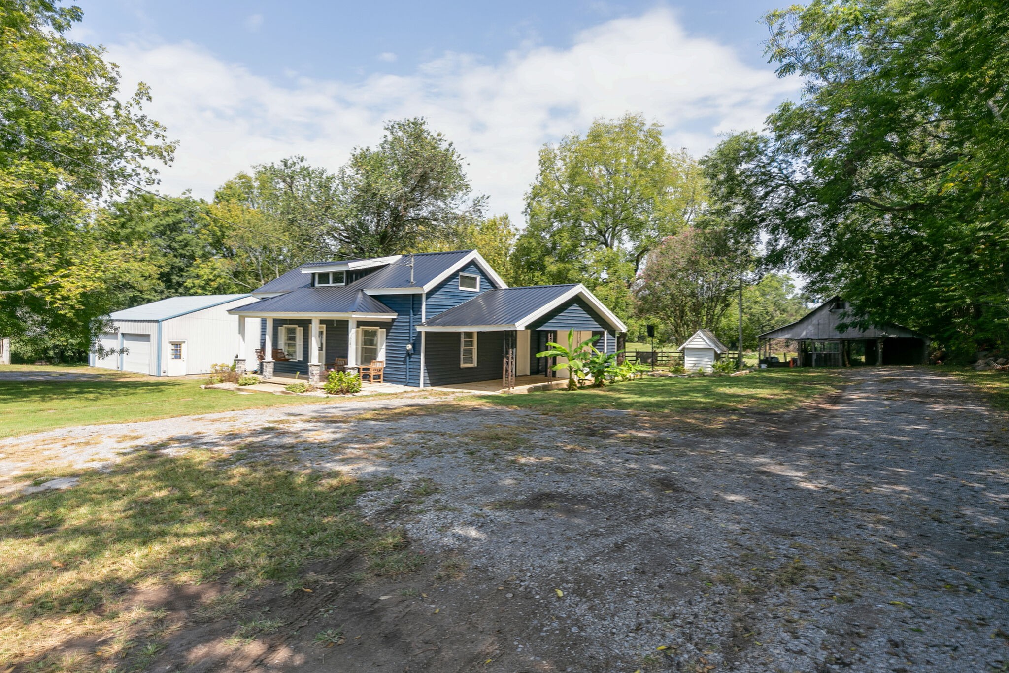 210 Old Rover Road Rockvale, TN 37153 - Photo 4 of 41 a front view of a house with yard