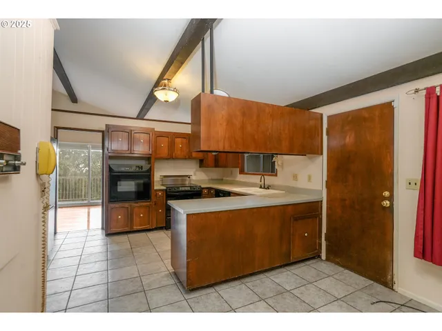 $650,000 | 7885 Northwest Ridgewood Drive, Corvallis, OR 97330