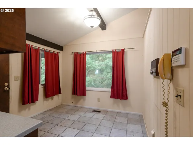 $650,000 | 7885 Northwest Ridgewood Drive, Corvallis, OR 97330