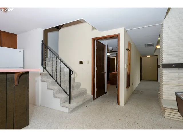 $650,000 | 7885 Northwest Ridgewood Drive, Corvallis, OR 97330