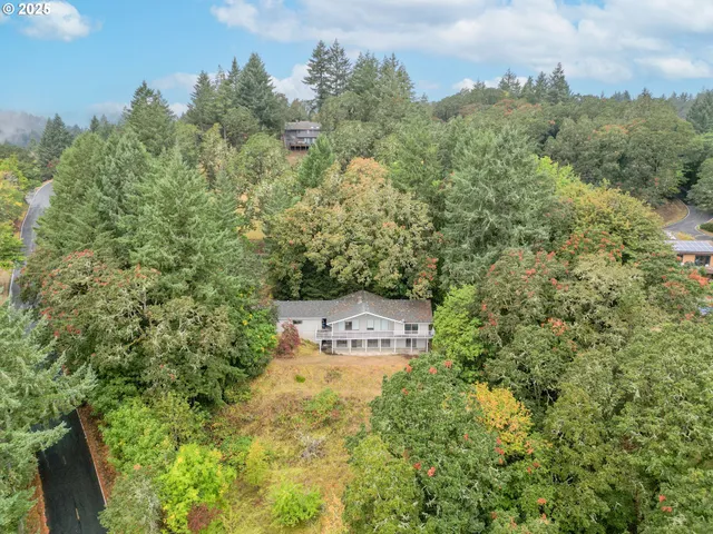 $650,000 | 7885 Northwest Ridgewood Drive, Corvallis, OR 97330