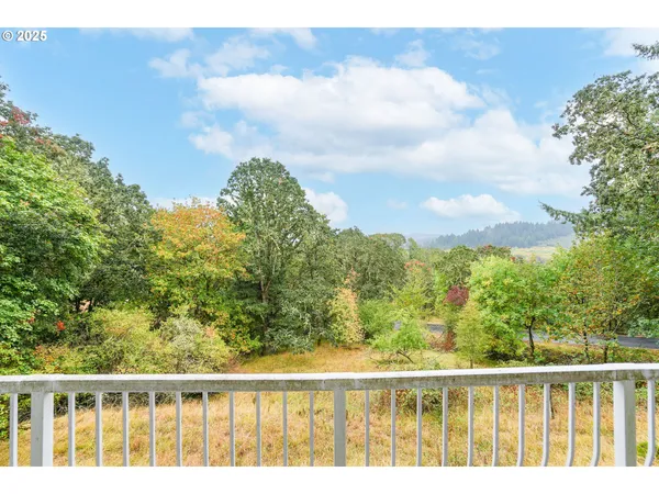 $595,000 | 7885 Northwest Ridgewood Drive, Corvallis, OR 97330