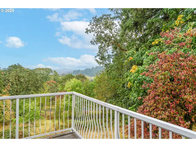 $650,000 | 7885 Northwest Ridgewood Drive, Corvallis, OR 97330