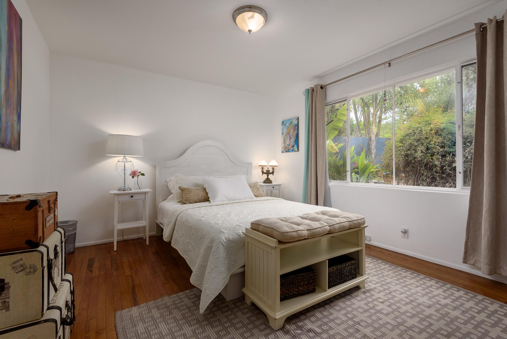 1840 Barker Pass Road Santa Barbara, CA 93108 - Photo 20 of 22 Guest Bed 2