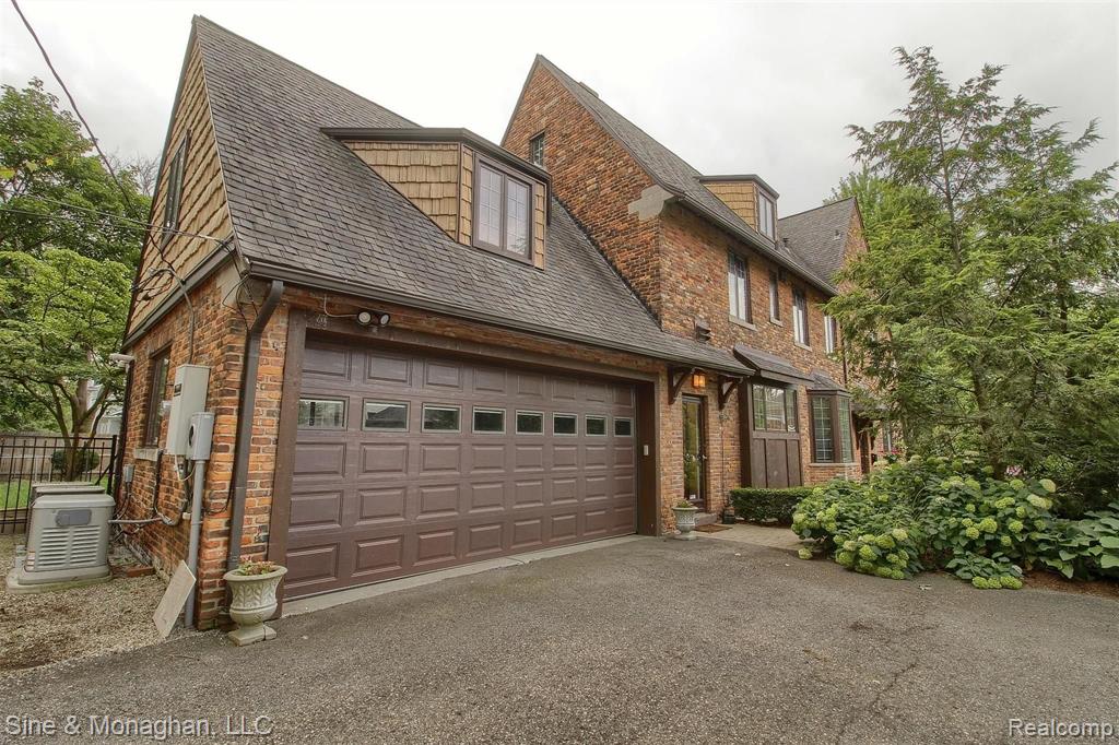 1010 Harvard Road Grosse Pointe, MI 48230 - Photo 52 of 54