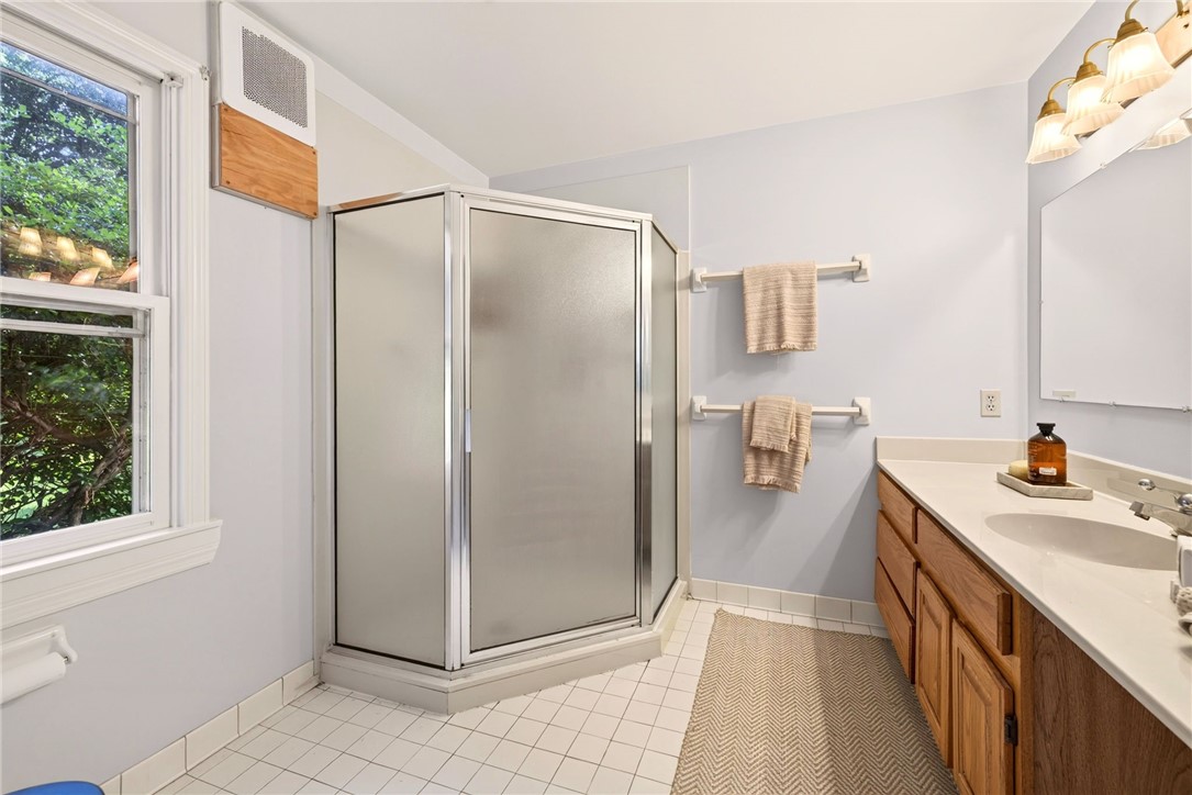 146 Crossover Road Perinton, NY 14450 - Photo 26 of 37 Gallery Image 26