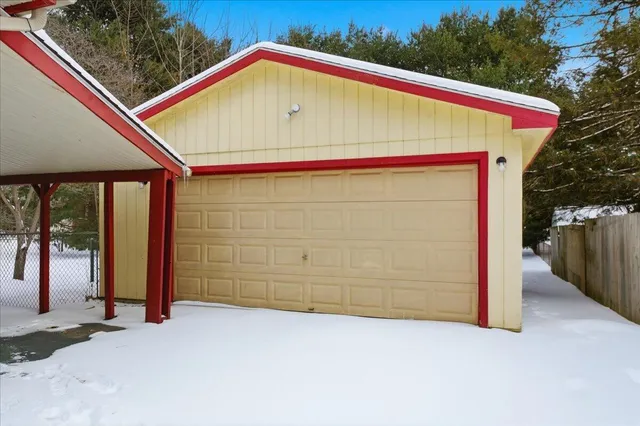 $2,750 | 6891 Somerset Drive, Brighton, MI 48116