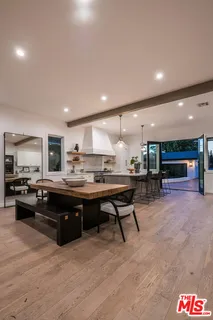 $3,275,000 | 935 South Burnside Avenue, Los Angeles, CA 90036