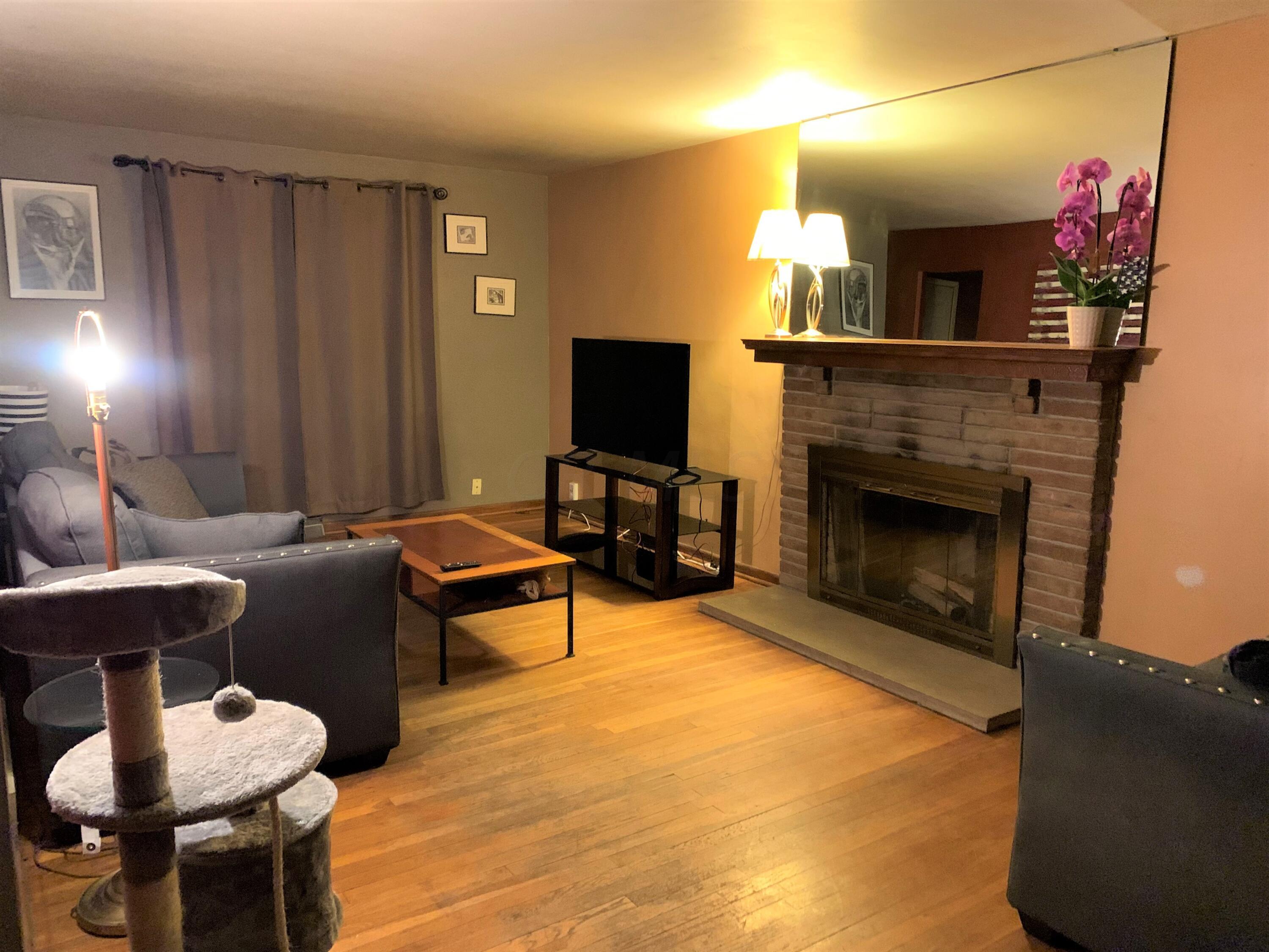 2736 Hafton Road Columbus, OH 43204 - Photo 3 of 12