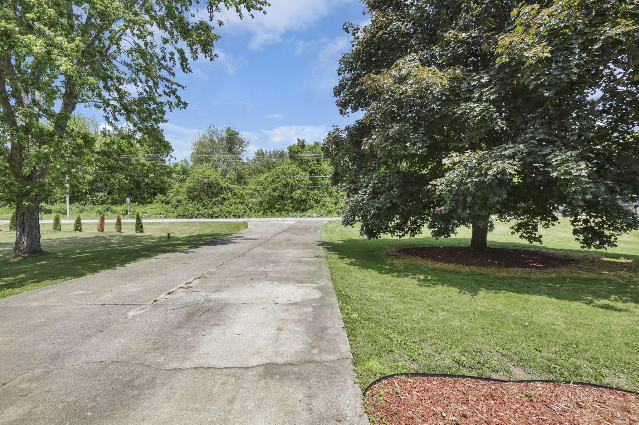 4655 Hayes Road Groveport, OH 43125 - Photo 55 of 85 57-web-or-mls-IMG_6461