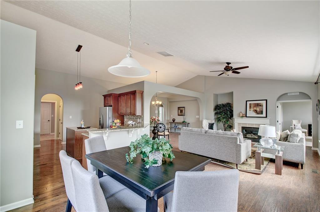 12470 Wolverton Way Fishers, IN 46037 - Photo 13 of 48 Gallery Image 13