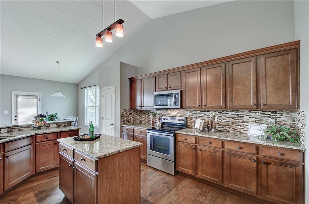 12470 Wolverton Way Fishers, IN 46037 - Photo 16 of 48 Gallery Image 16