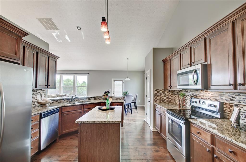 12470 Wolverton Way Fishers, IN 46037 - Photo 17 of 48 Gallery Image 17