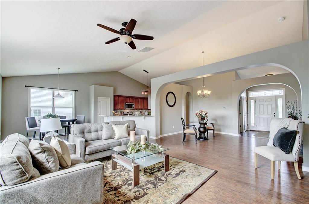 12470 Wolverton Way Fishers, IN 46037 - Photo 9 of 48 Gallery Image 9