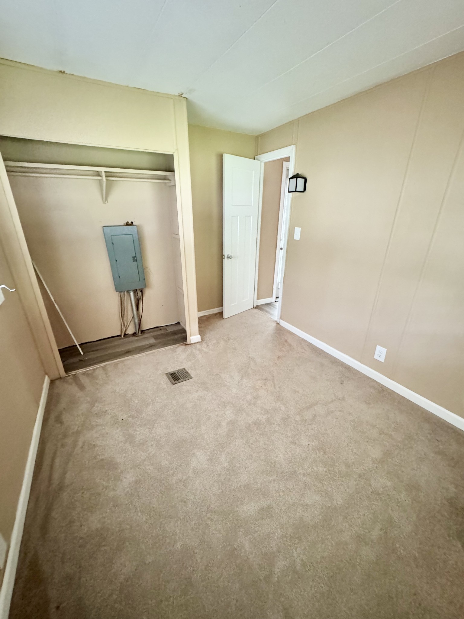 225 Kirks Trading Post Road Buchanan, TN 38222 - Photo 11 of 16