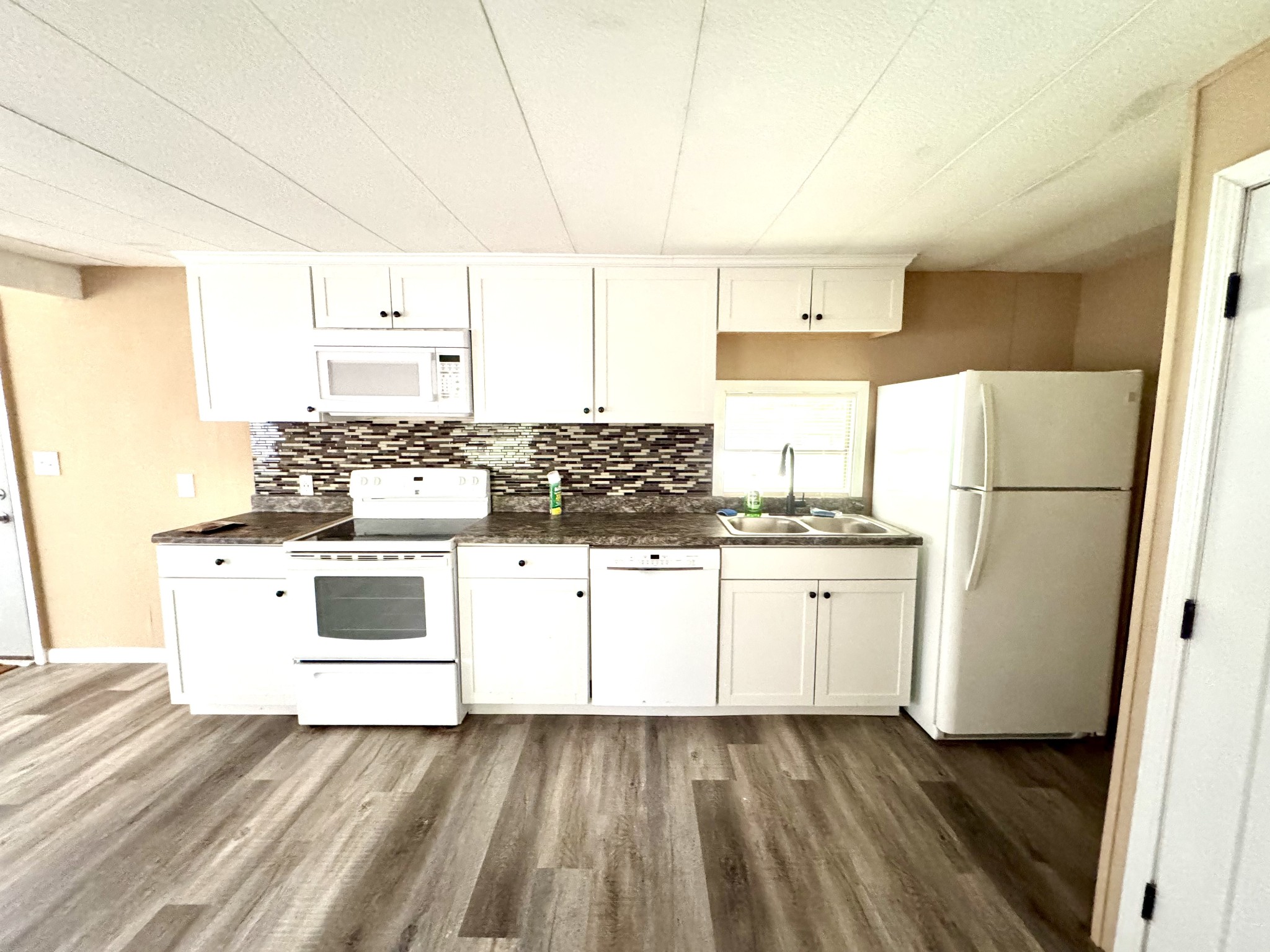 225 Kirks Trading Post Road Buchanan, TN 38222 - Photo 5 of 16